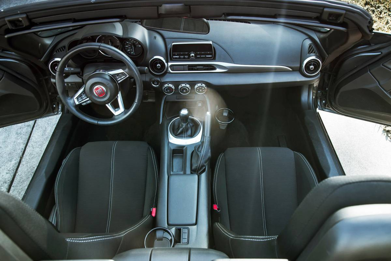 Illustration for article titled At $19,650, Could You Get Caught Up In This 2017 Fiat 124 Spider’s Web Of Intrigue?